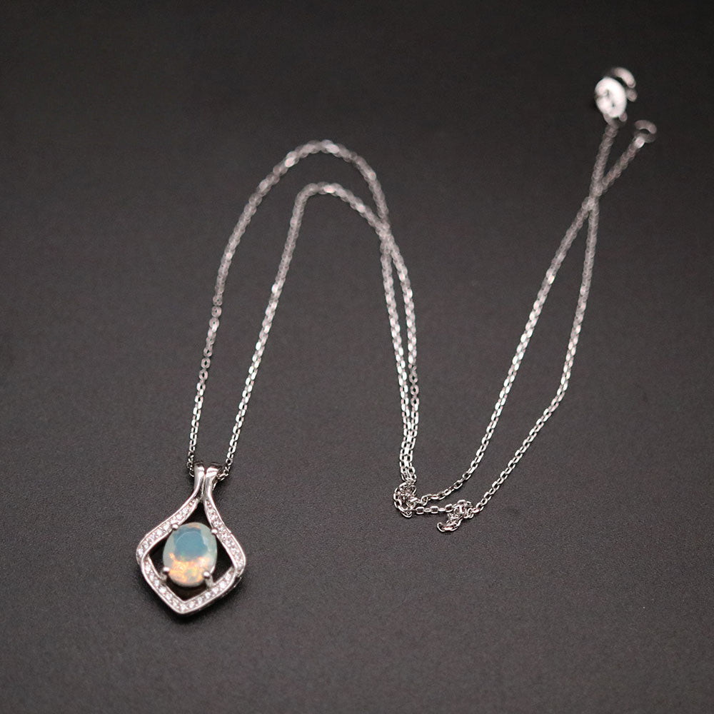 ‘Lark’ Oval Opal Kite Frame Pendant – full chain